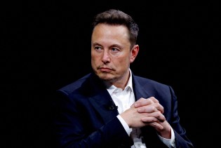 Elon Musk smatra da bi dolar mogao postati bezvrijedan