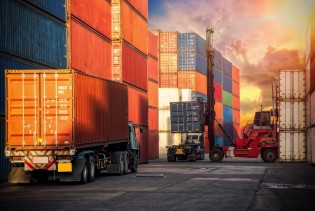 Izvoz u zemlje regiona pao za trećinu