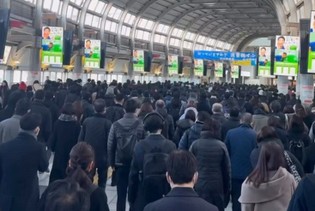 Internetom kruži snimak jutarnjeg odlaska ljudi na posao u Japanu – i prosto je nevjerovatan