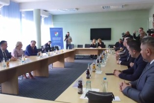Radna posjeta u SBK: Premijer Nikšić i ministar Lakić iskazali podršku projektima