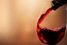 Kina ukida visoke carine na vina iz Australije