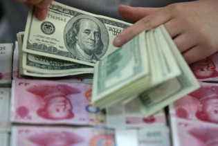 Kineske devizne rezerve dostigle tri triliona dolara