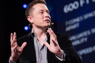 Elon Musk: Umjetna inteligencija bit će pametnija od čovjeka već od 2025.