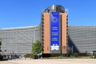 EK: Francuska i Italija među 11 zemalja EU sa previsokim deficitom