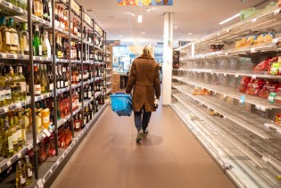 Hrvatska: Poznati trgovački lanac kažnjen zbog prodaje hrane štetne po zdravlje