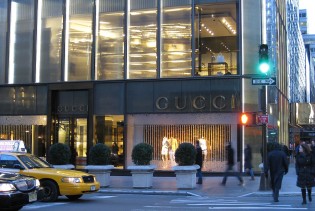 Kering očekuje pad dobiti zbog smanjene prodaje Guccija