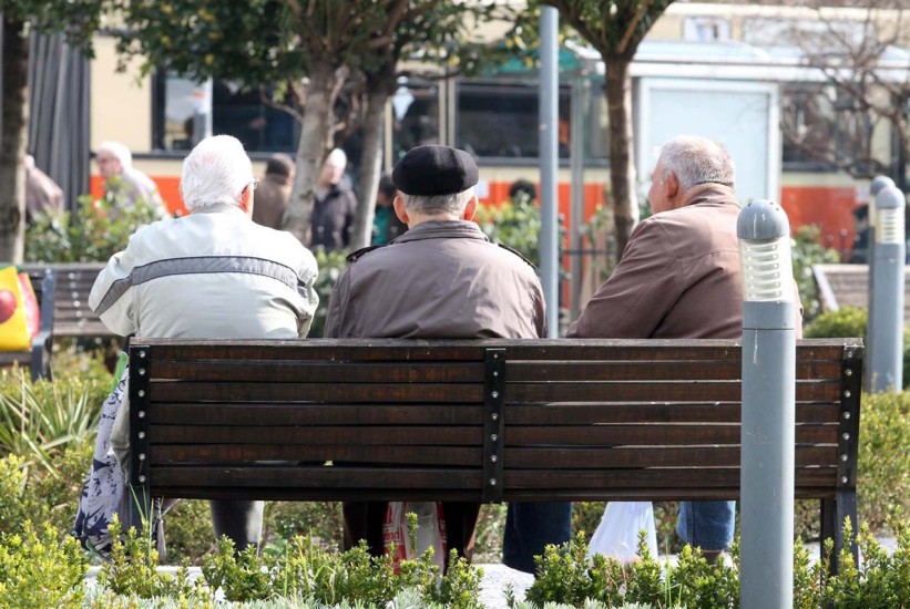 Penzioneri u RS-u sve više rade nakon odlaska u penziju