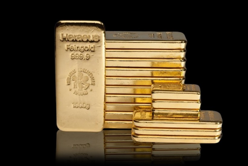 Zlato dostiglo rekord, bitcoin nestabilan nakon halvinga