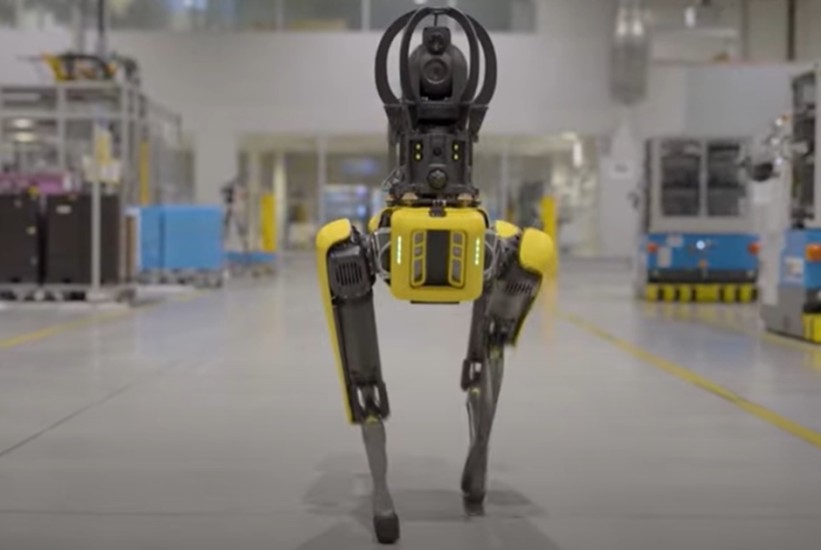 Video: BMW ima prvog robotskog psa u fabrici