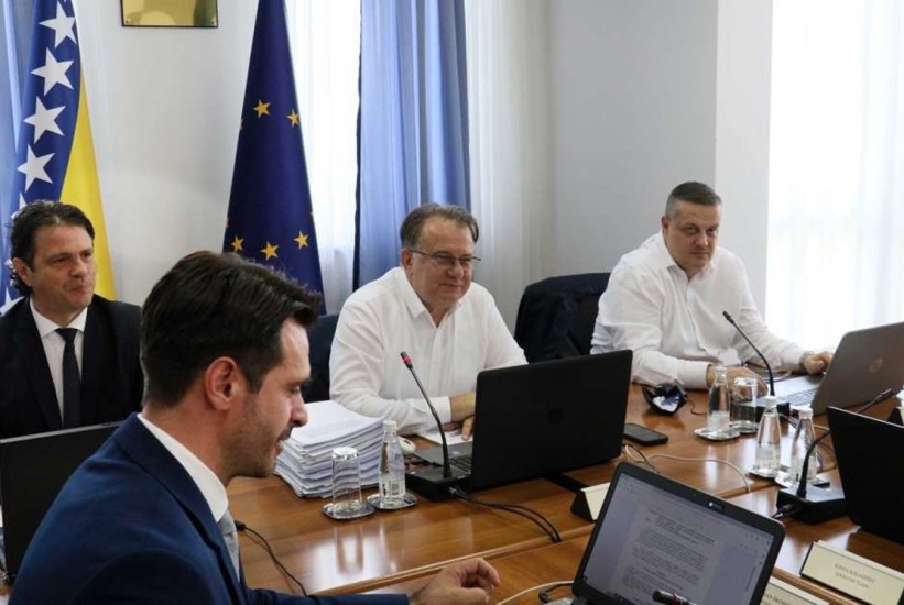 Vlada FBiH: 14,3 miliona KM za finansiranje projekta u prerađivačkoj industriji