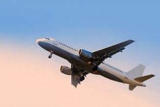 Globalne avio-kompanije povećale prognoze rasta profita u 2024.