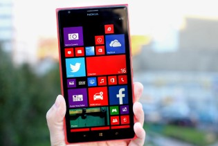 Vraća se legendarna Nokia Lumia