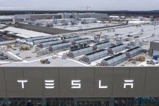 Tesla zaustavlja proizvodnju u Njemačkoj, planirani novi otkazi