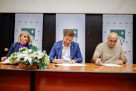 Potpisani ugovori o dodjeli plastenika na području općine Stari Grad