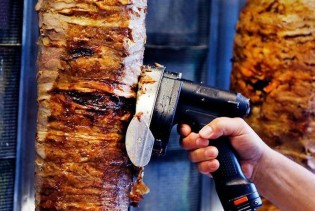 Nijemci bijesni, cijena kebaba veća nego ikada