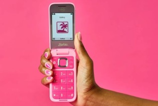 Otkriveno koliko košta HMD Barbie Phone