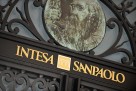 Intesa Sanpaolo: Devet hiljada zaposlenih odlazi do 2027.