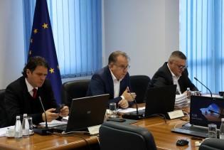 Vlada FBiH zakazala hitnu sjednicu o sanaciji pruge i smjeni Uprave ŽFBiH