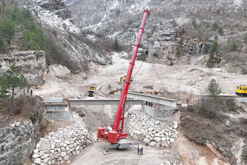 Radovi na pruzi kod Jablanice iz zraka, završetak do kraja januara!