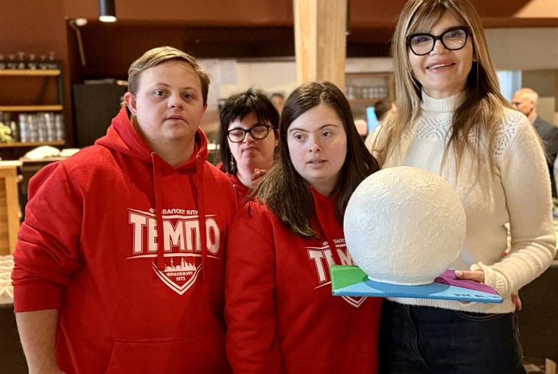 m:tel podržao Institut za Down syndrom „Lazaro“ donacijom za terapeutsku opremu