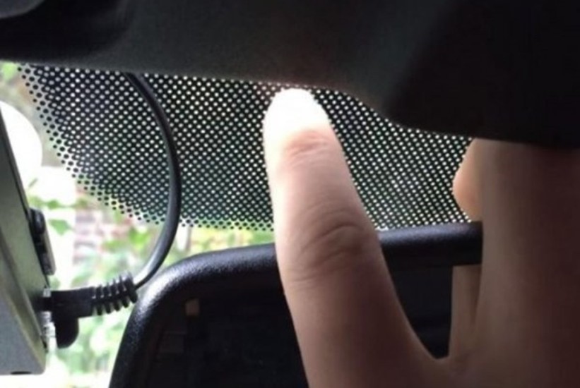 Zašto služe crne tačkice na vjetrobranskom staklu