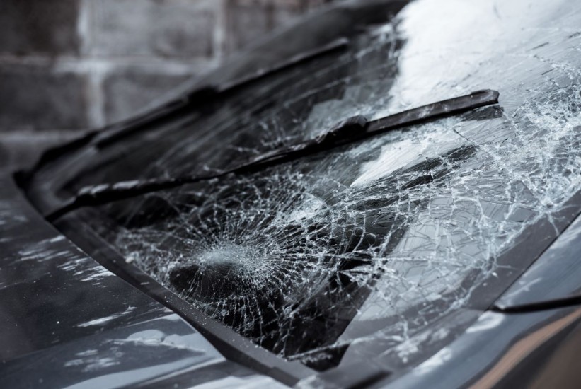 Kako zaštititi auto od nevremena i grada