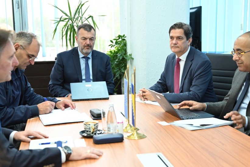 Hrnjić s regionalnim direktorom za održivi razvoj Svjetske banke o projektima u FBiH