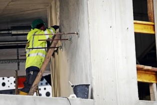 Nezaposlenih u Njemačkoj iznad tri miliona prvi put od 2015.