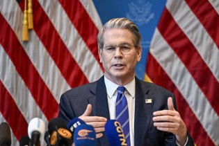 Bessent: Prihodi od carina bit će veći od 300 milijardi dolara