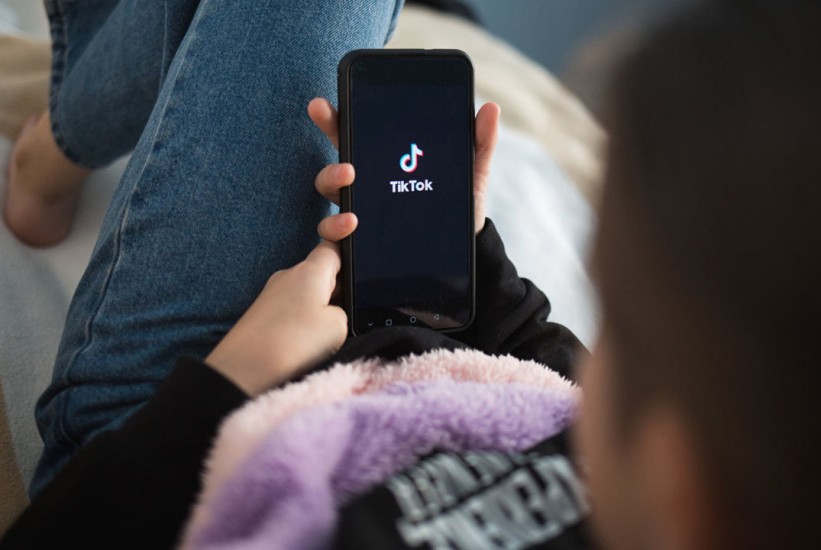 TikTok uvodi direktnu rezervaciju hotela kroz saradnju s Booking.com-om