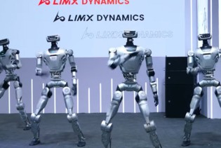 Čudo tehnologije: Kineski humanoidni roboti izveli plesnu tačku