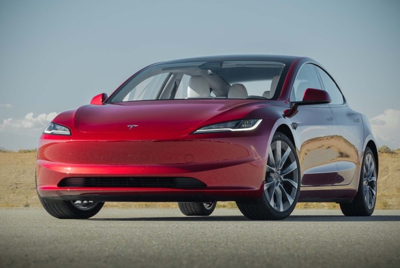 Tesla Model 3: Revolucionarni električni automobil s ozbiljnim izazovima u kvaliteti
