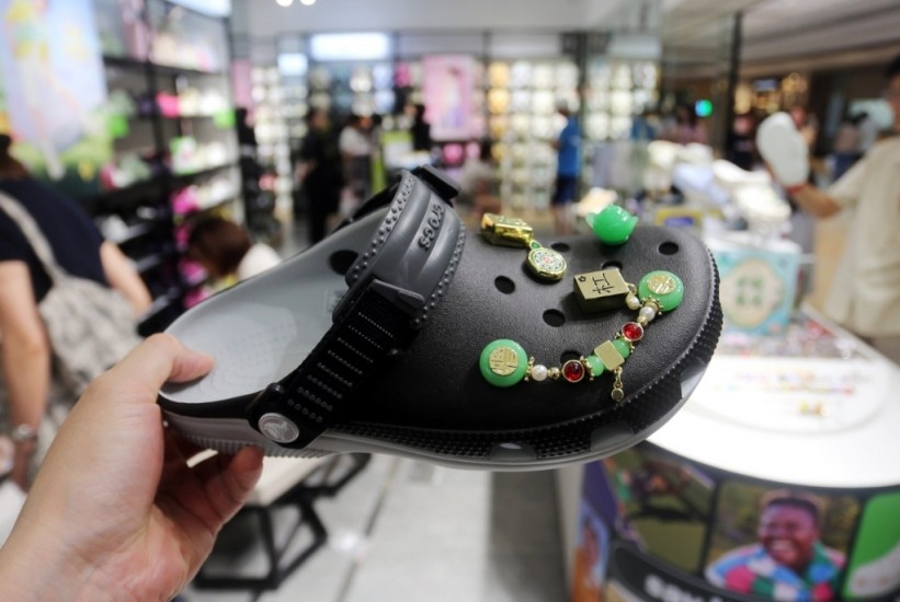 Crocs bilježi pad dionica zbog carina i opreza potrošača