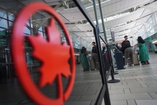 Prvi štrajk kabinskog osoblja Air Canade nakon 1985. pogađa više od 100.000 putnika