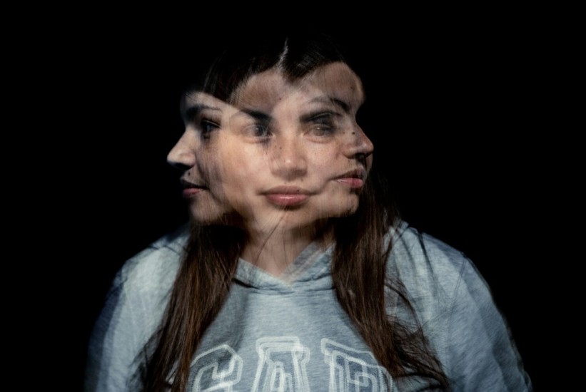 Italija uvodi stroge kazne za deepfake fotografije