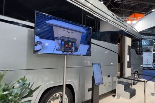 Ovo je najluksuzniji kamper ikad: Ima garažu za automobil, ali cijena je basnoslovna