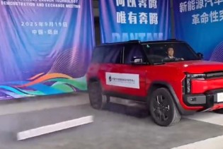 Kineski inženjeri razvili sistem izbacivanja baterija iz auta