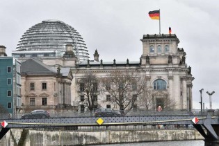 Njemačke industrijske narudžbe neočekivano pale u julu