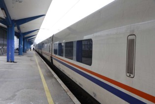 Uprava ŽRS planirala da prepolovi putnički saobraćaj