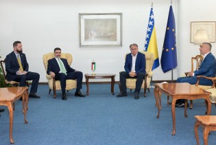 Nikšić sa ambasadorom Kuvajta: Jačanje privredne saradnje s naglaskom na turizam i nove investicije