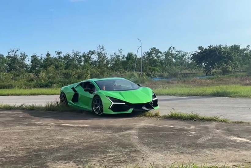 Lamborghini napravljen od starog Nissana oduševio ljubitelje automobile
