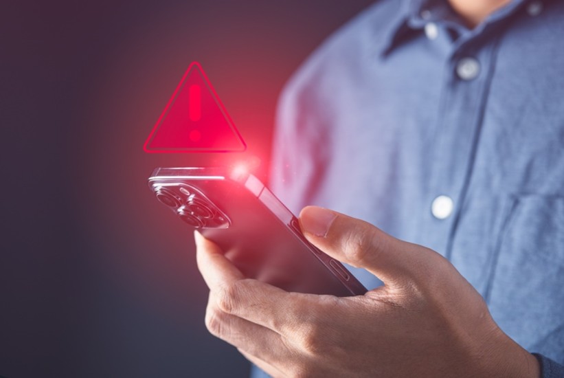 Stručnjaci objasnili kako da jednostavnim testom provjerite da li vam telefon prisluškuju