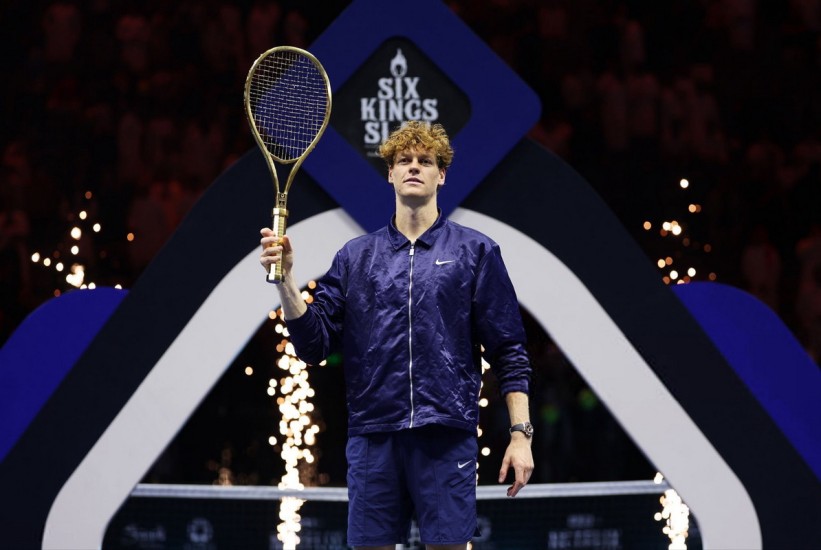 Saudijci dali Sinneru 6 miliona dolara, ali i reket od čistog zlata