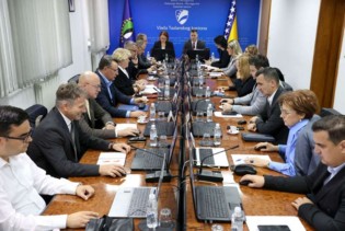 Pad prihoda i zaposlenosti u privredi TK, rast zabilježen u rudarstvu i energetici