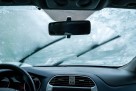 Kako najlakše da odmaglite stakla u automobilu