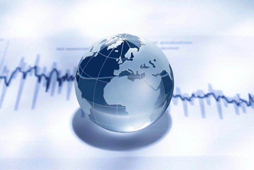 Gail Tverberg: Svjetska ekonomija se urušava pod teretom duga i skupe energije