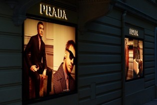 Grupa Prada zvanično preuzela Versace za 1,25 milijardi eura