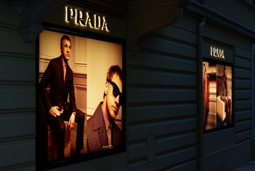Grupa Prada zvanično preuzela Versace za 1,25 milijardi eura