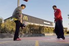 Fudbalske legende za stolom McDonald’s-a u novoj globalnoj kampanji