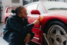 Lewis Hamilton konačno kupio automobil koji je godinama želio